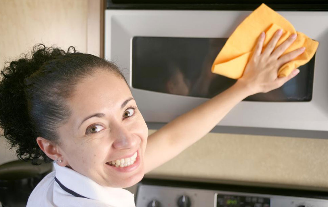 Cleaning tips for 3 important kitchen appliances